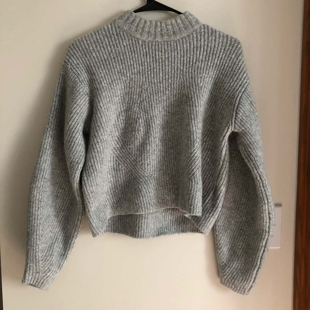 H&M sweater